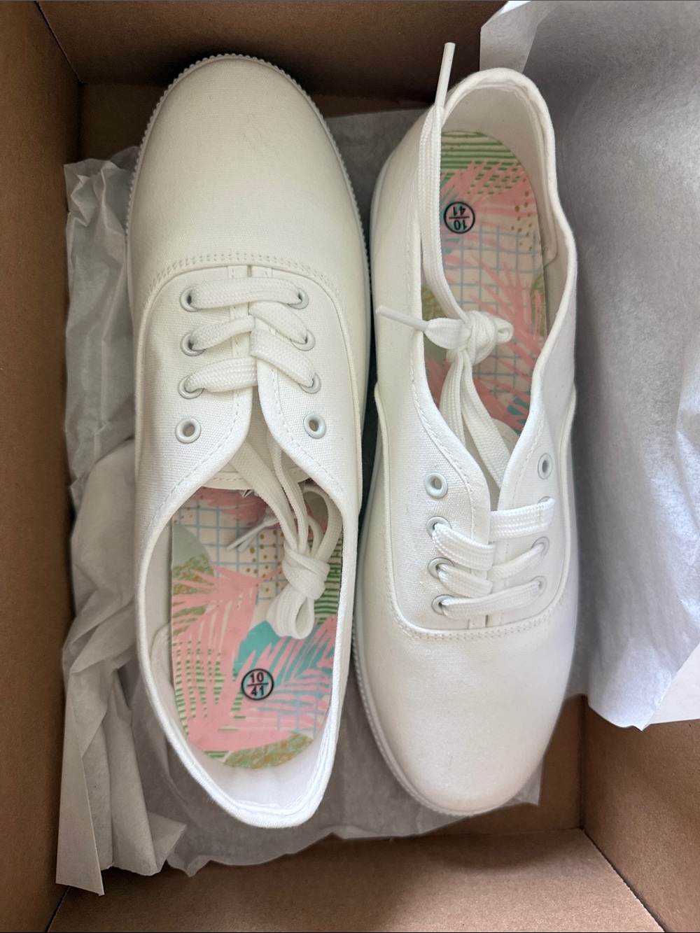 Women's White Canvas Lace-Up Sneakers - Picture 4 of 5